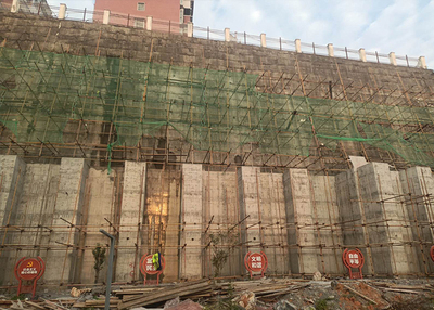 东安和谐花园挡土墙加固工程